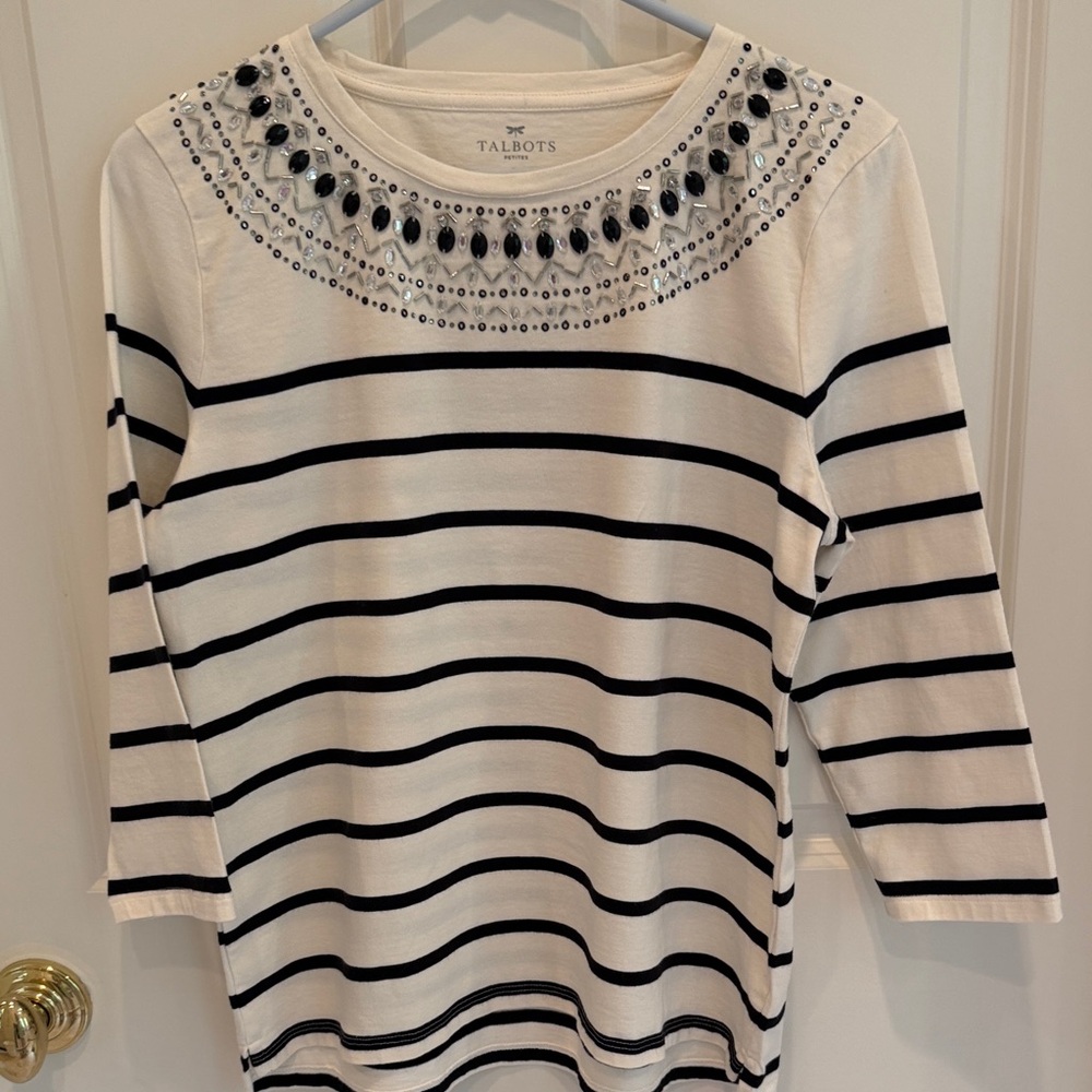 Talbots petite lg, cream and black 3/4 sleeve tee.